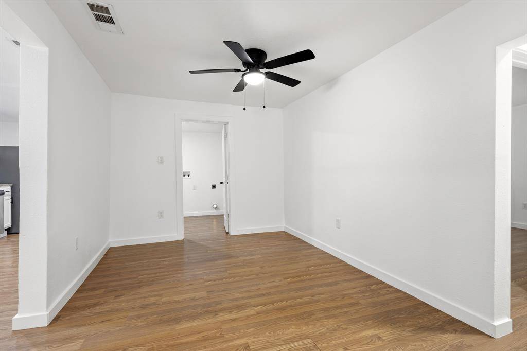 2634 Seevers Avenue, Dallas, TX 75216