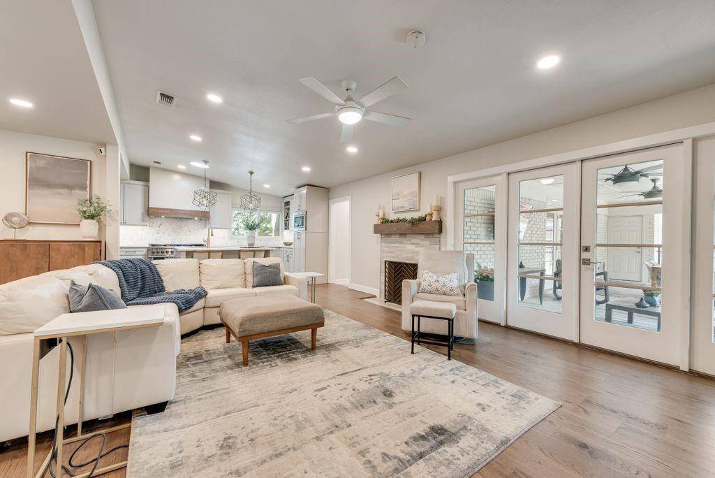 3645 Duchess Trail, Dallas, TX 75229