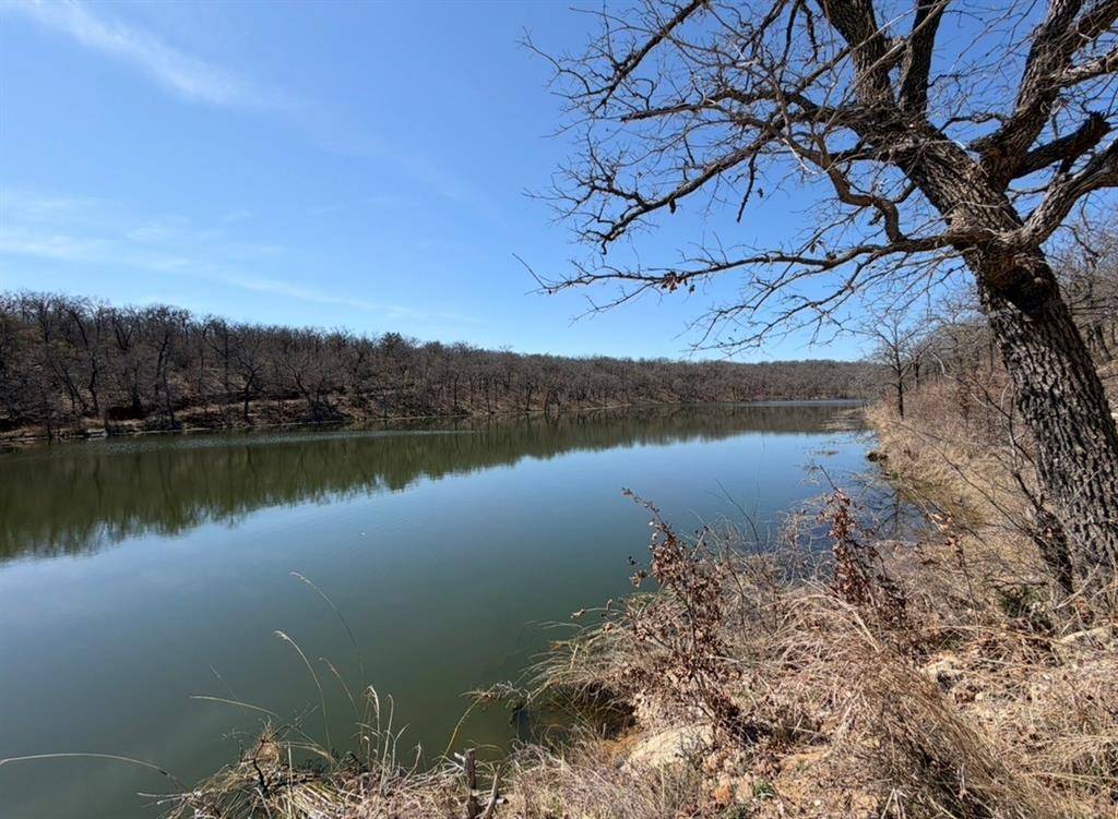 8955 Wolf Hollow, Millsap, TX 76066