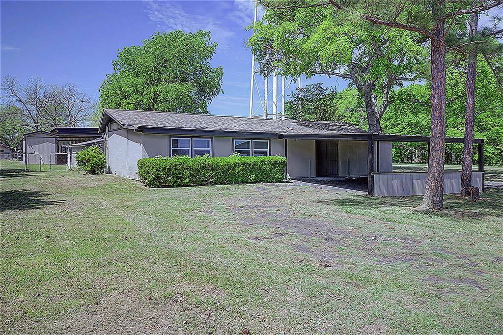 552 Oak Leaf Trail, East Tawakoni, TX 75472