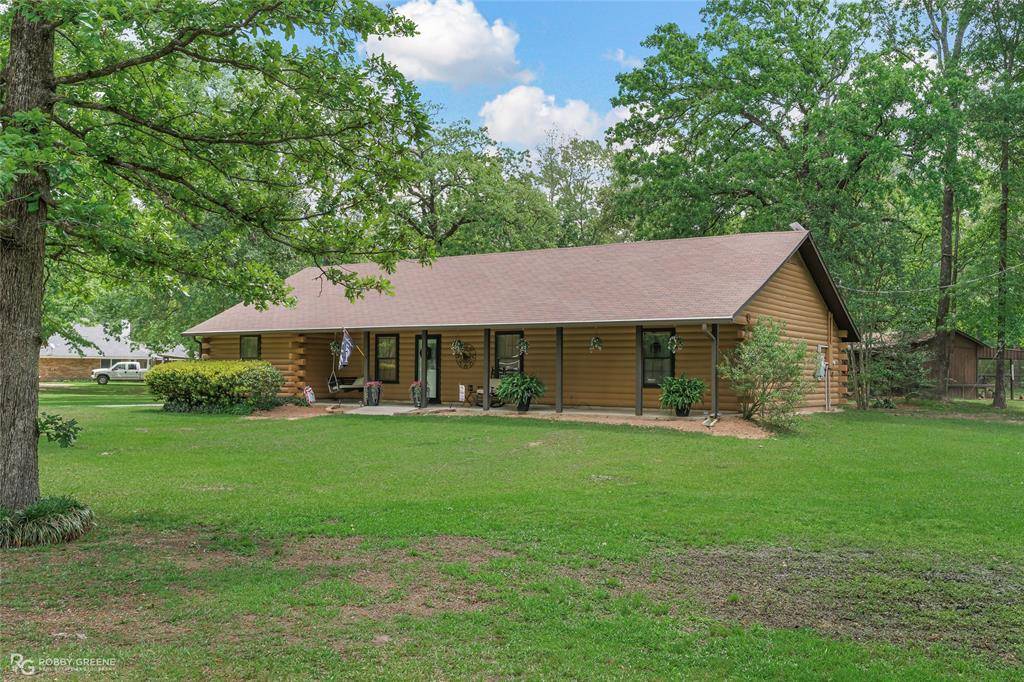 4311 CIRCLE SQUARE, Mooringsport, LA 71060