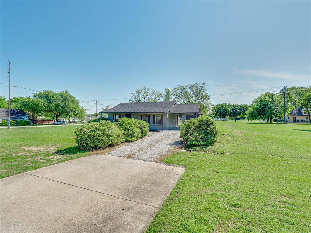 416 N 8th Street, Midlothian, TX 76065