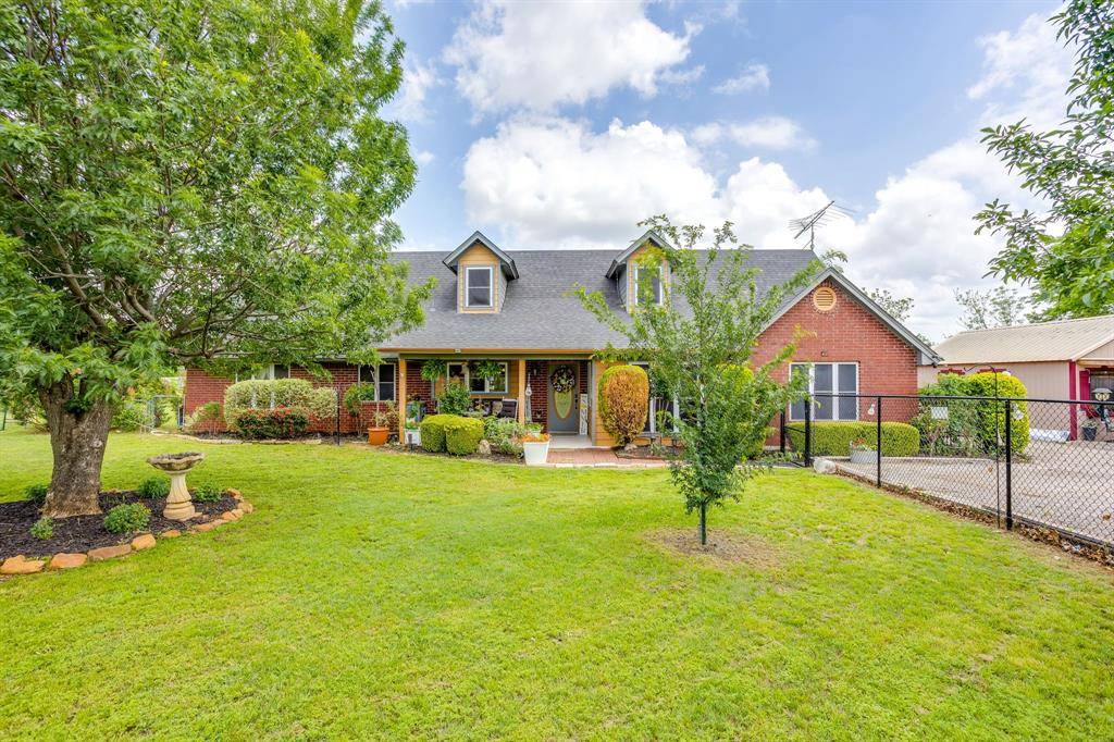 3914 Redbird Lane, Joshua, TX 76058