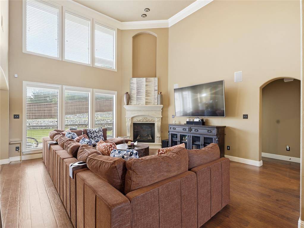 1418 Peak, Cedar Hill, TX 75104