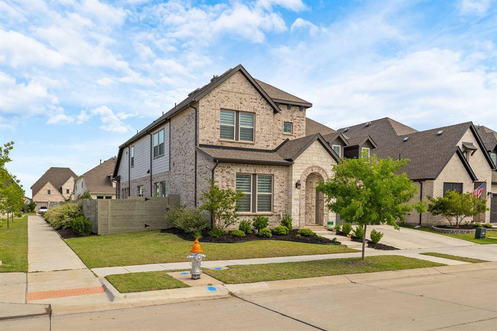 1516 19th Street, Argyle, TX 76226