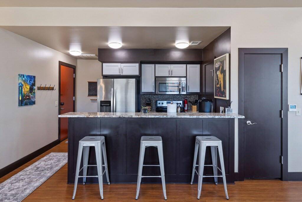 1125 S Jennings Avenue #201, Fort Worth, TX 76104