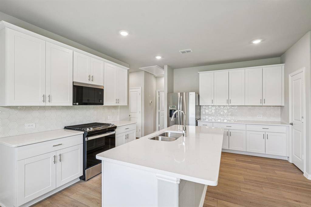 420 Dorothy Drive, Princeton, TX 75071