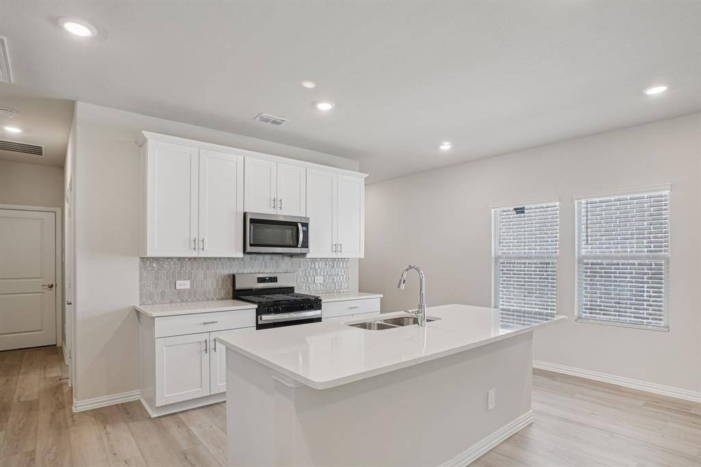 414 Dorothy Drive, Princeton, TX 75071