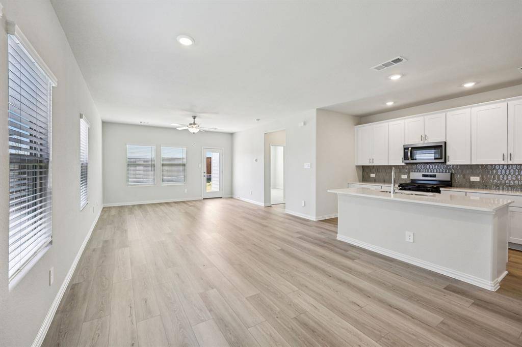 421 Dorothy Drive, Princeton, TX 75071