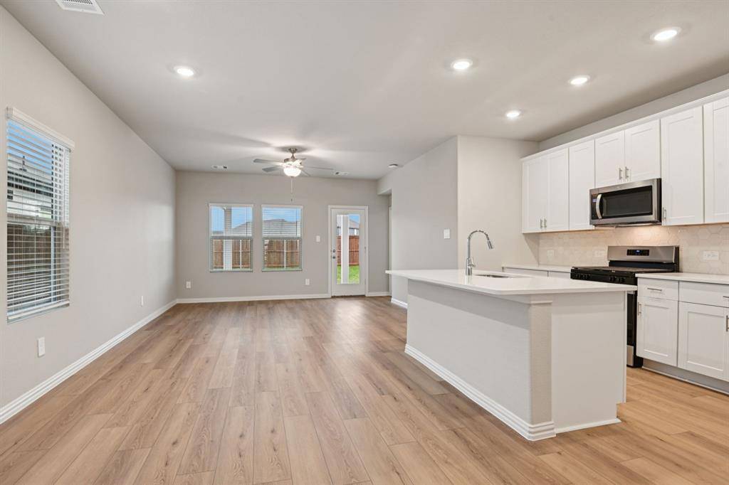 419 Dorothy Drive, Princeton, TX 75071