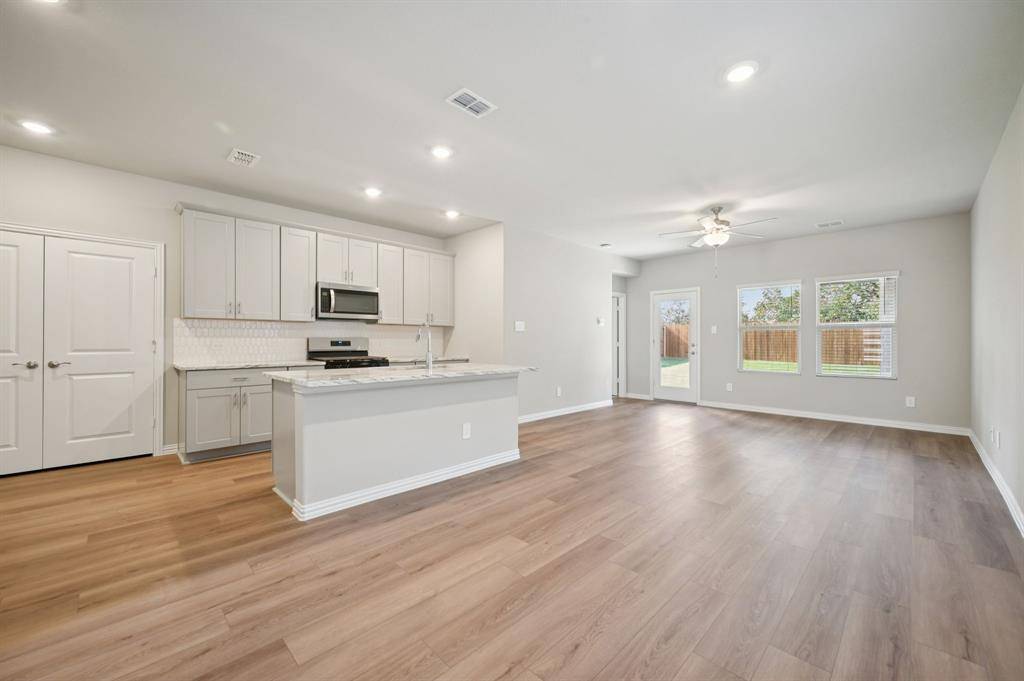 416 Dorothy Drive, Princeton, TX 75071