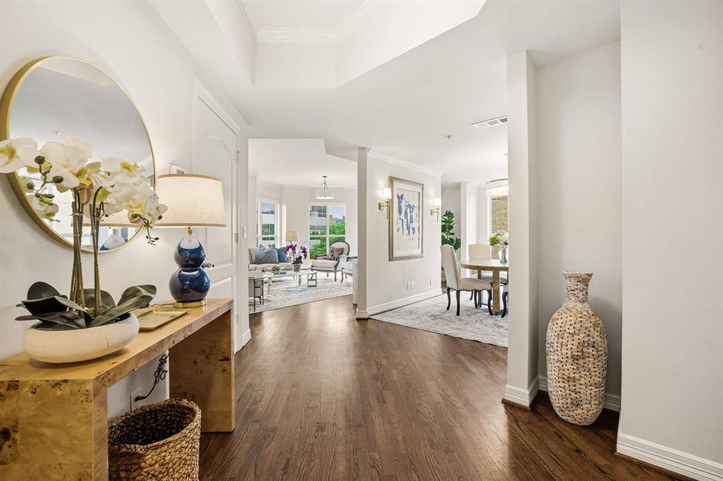 3401 Lee Parkway #402, Dallas, TX 75219