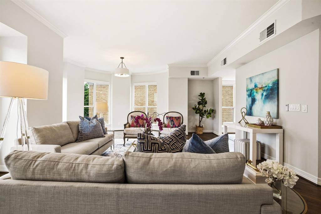 3401 Lee Parkway #402, Dallas, TX 75219