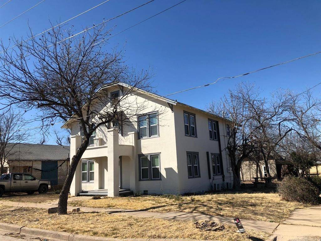 502 Cottonwood Street #4, Coleman, TX 76834