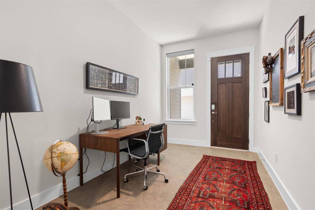 625 N Tyler Street #403, Dallas, TX 75208