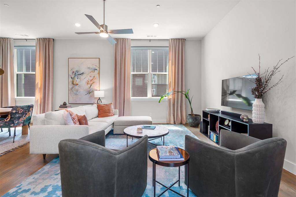 625 N Tyler Street #403, Dallas, TX 75208