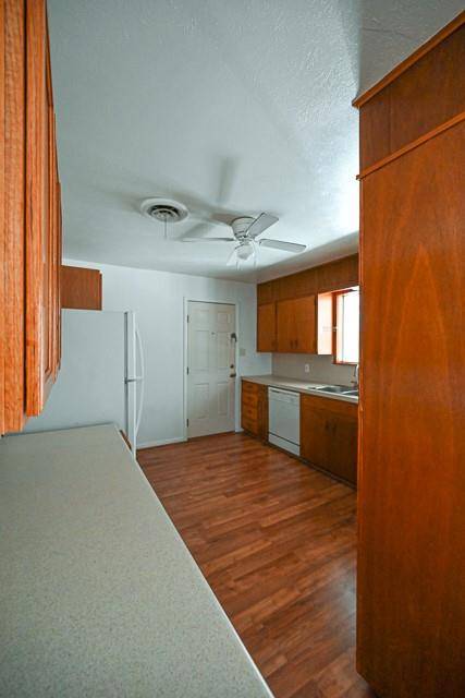 903 N Lamb Street, Bowie, TX 76230