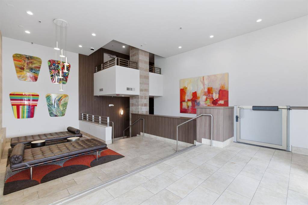 5609 Smu Boulevard #205, Dallas, TX 75206