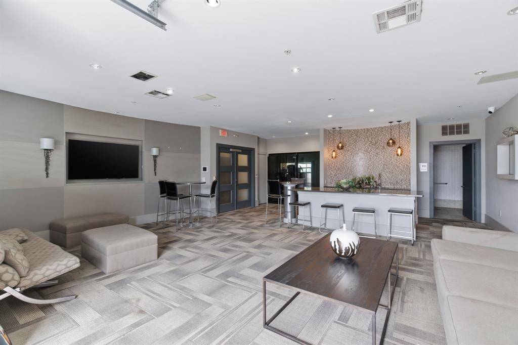 5609 Smu Boulevard #205, Dallas, TX 75206