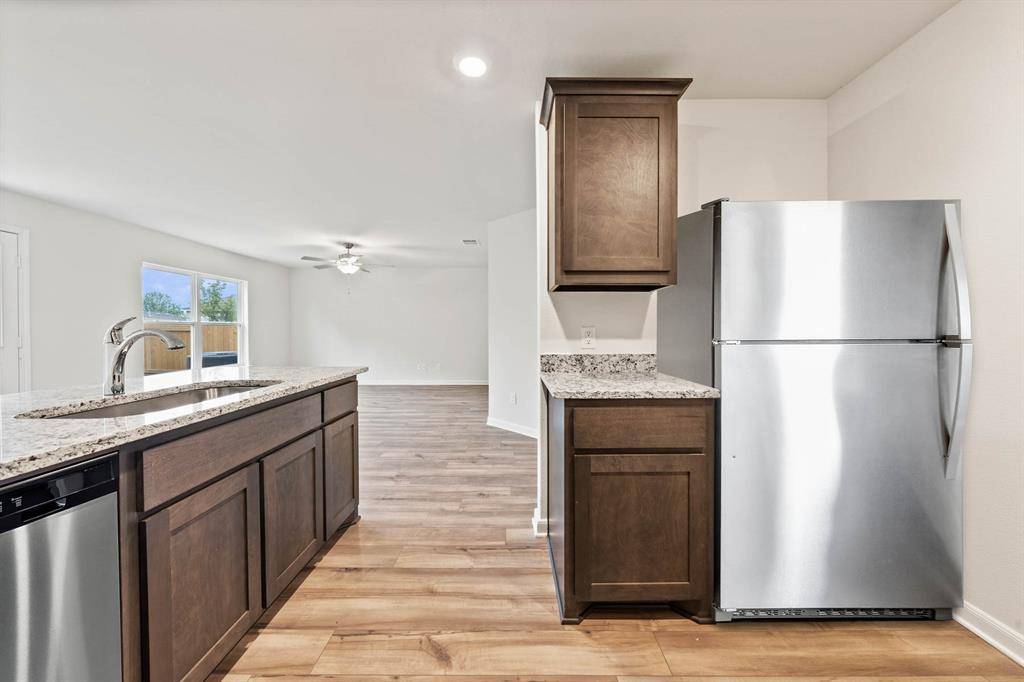 10929 Gray Mare Drive, Fort Worth, TX 76108