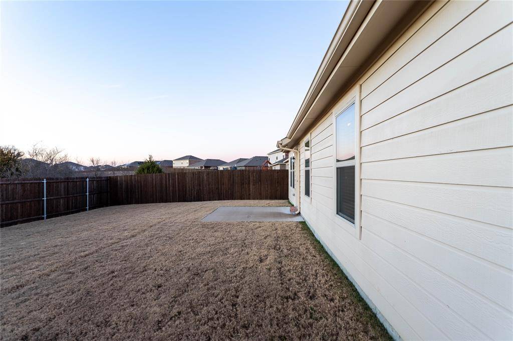 1009 Riverstone Trail, Princeton, TX 75407
