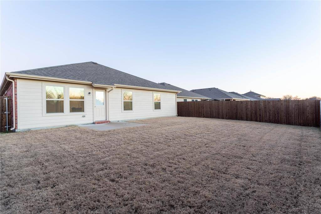 1009 Riverstone Trail, Princeton, TX 75407