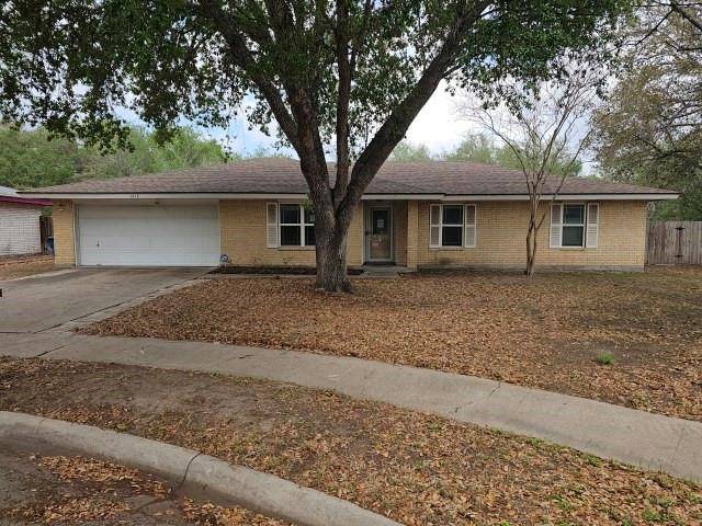 1413 Las Palmas Circle, Beeville, TX 78102