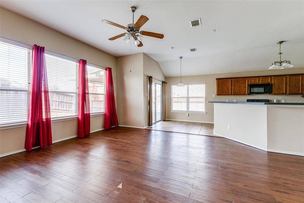 613 Fireberry Drive, Fate, TX 75087