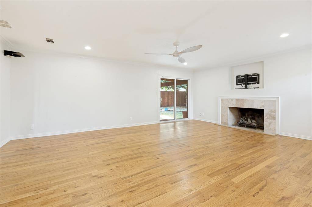 5820 Forest Lane, Dallas, TX 75230