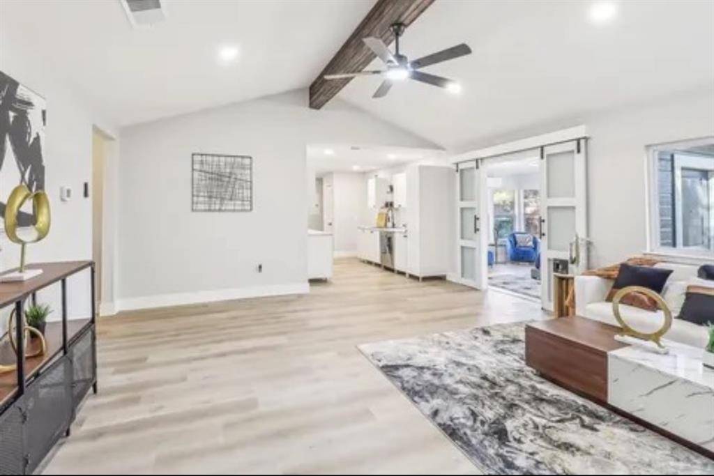 3301 Winderemere Drive, Arlington, TX 76014