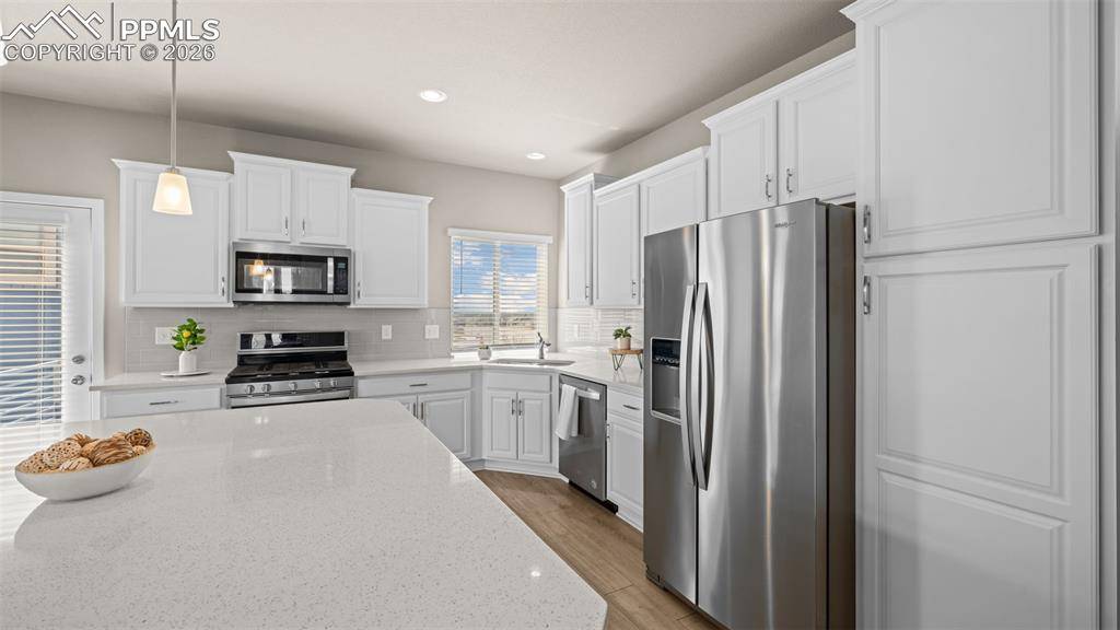 9636 Timberlake LOOP, Colorado Springs, CO 80927