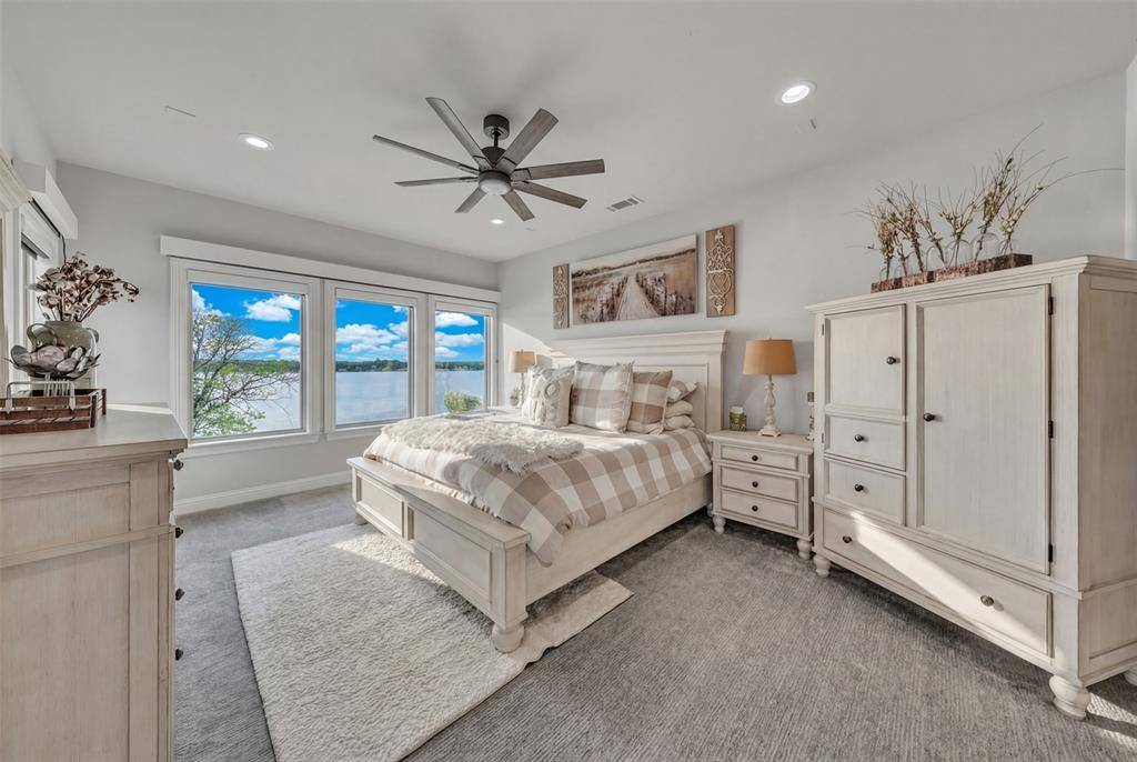 10035 Lakeside Drive, Fort Worth, TX 76179