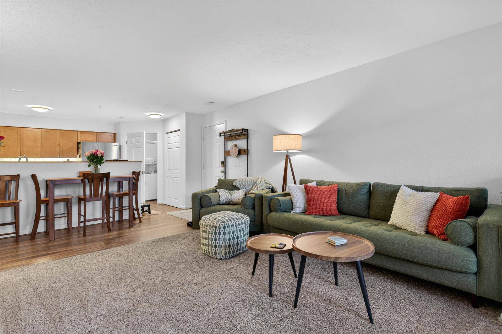 1523 Long Meadow TRL, Pittsfield Charter Twp, MI 48108