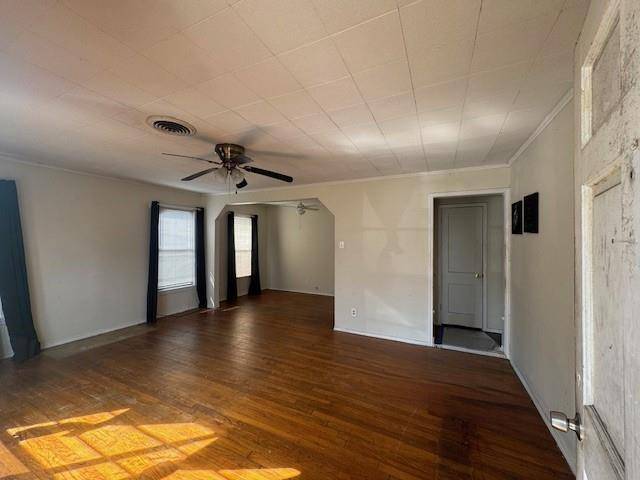 1634 Ash Street, Grand Prairie, TX 75050