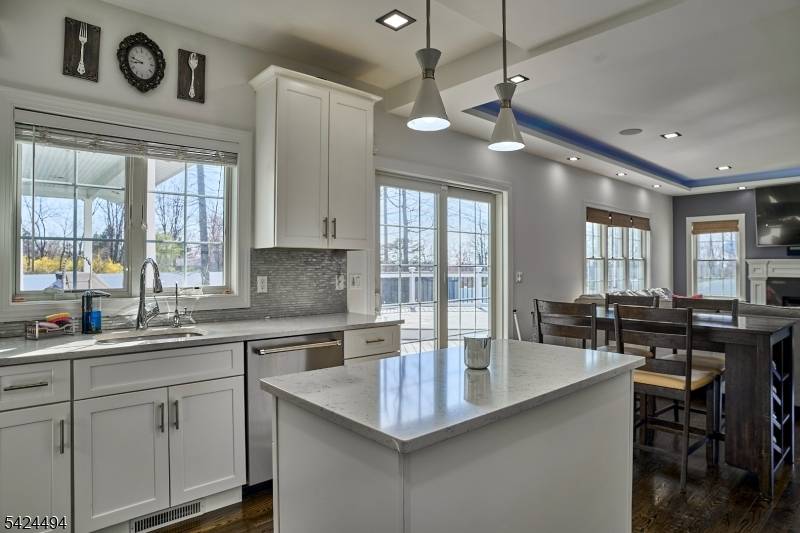 62 Colonial Woods Dr, West Orange Twp., NJ 07052