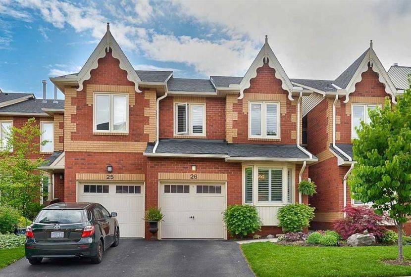2006 Glenada CRES #26, Oakville, ON L6H 5R9