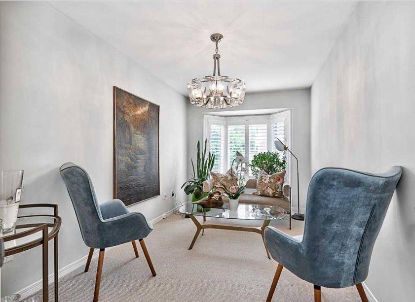 2006 Glenada CRES #26, Oakville, ON L6H 5R9