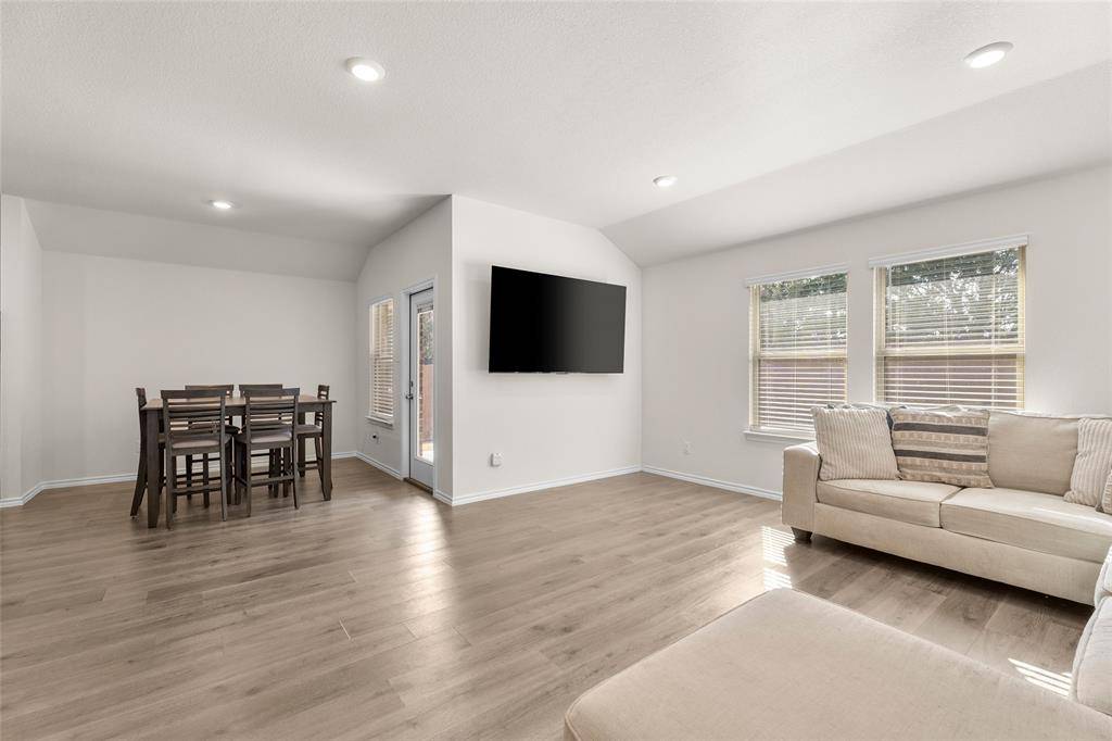 15122 Athena Drive, Dallas, TX 75253