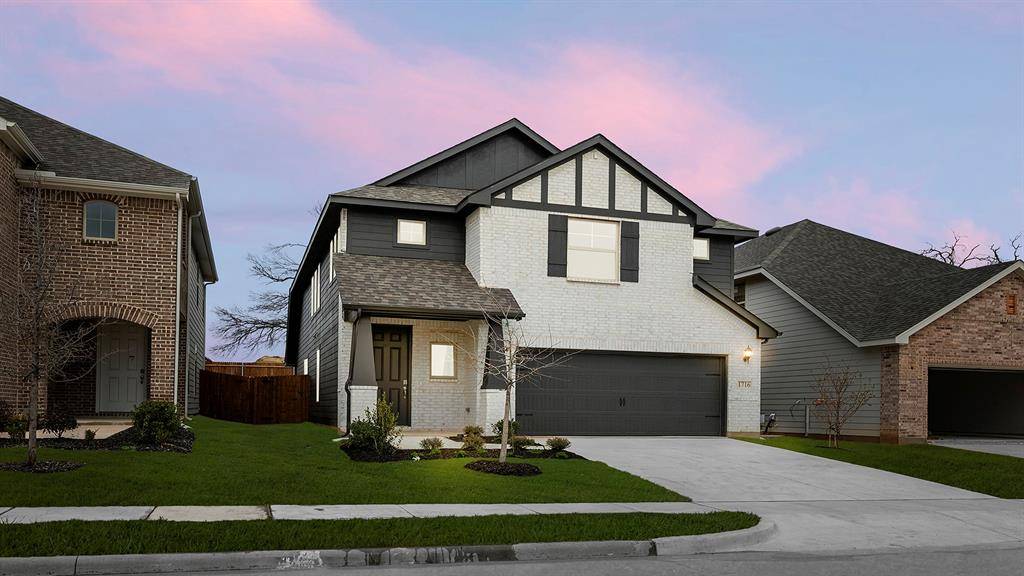 1716 Edgeway Drive, Aubrey, TX 76227