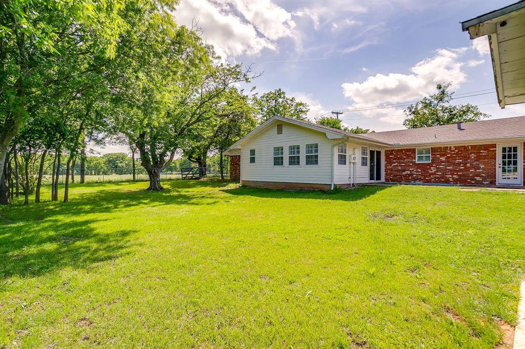 2196 Old Agnes Road, Weatherford, TX 76088