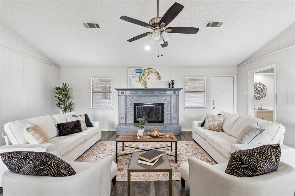 4610 Candlestick Drive, Garland, TX 75043