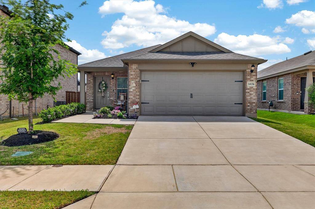 14136 Danesdale Drive, Pilot Point, TX 76258