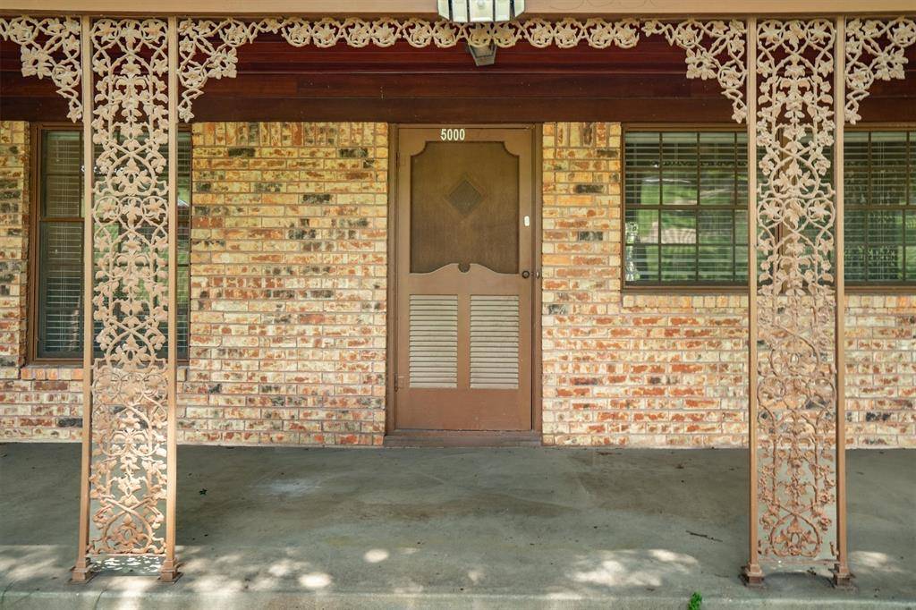 5000 Circle Ridge Drive W, Fort Worth, TX 76114