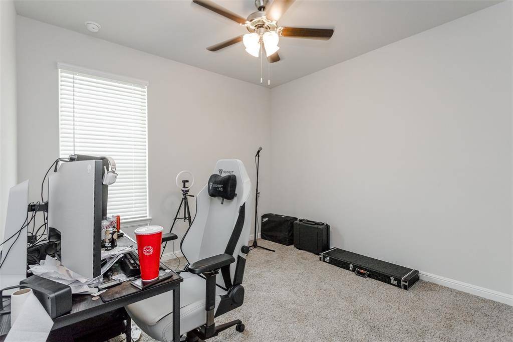 960 Traction Trail, Cleburne, TX 76031