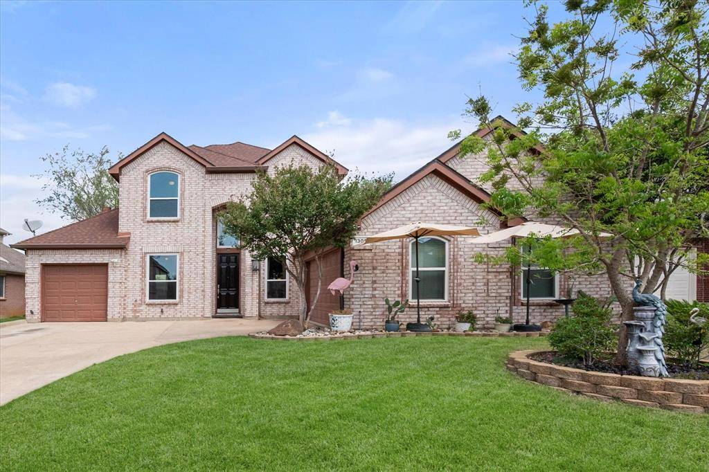 1305 Liverpool Lane, Mansfield, TX 76063