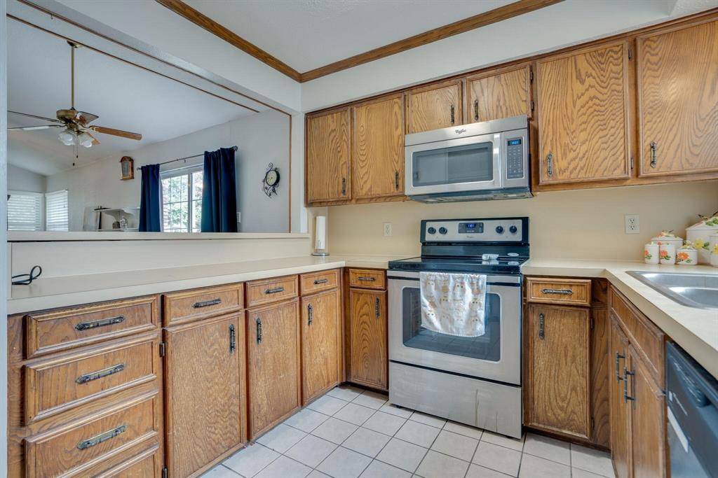 625 Prairie Dell Street, Lewisville, TX 75067