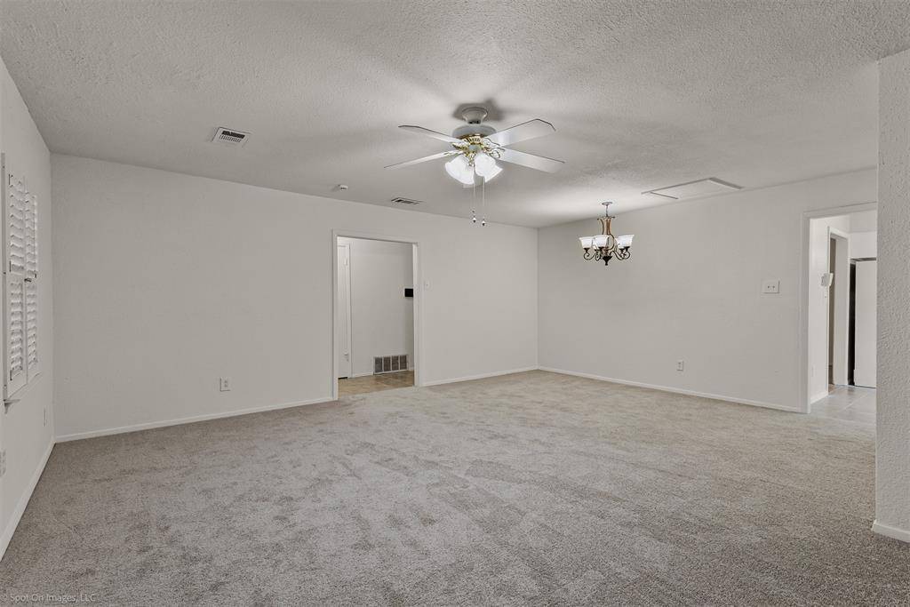 1510 Greywood Drive, Mesquite, TX 75149