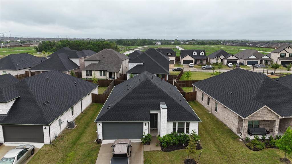 542 Chase Creek Drive, Lavon, TX 75166