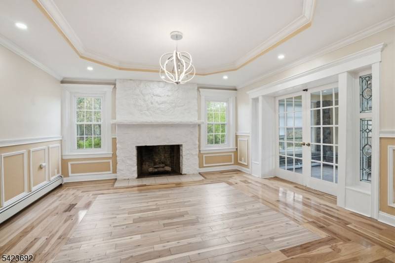 905 N Washington Ave, Green Brook Twp., NJ 08812