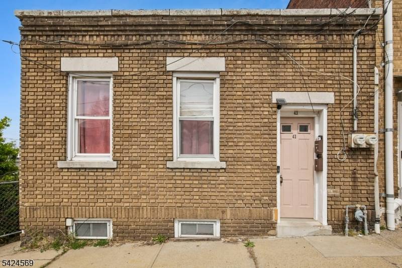 43 Harrison Ave, Garfield City, NJ 07026